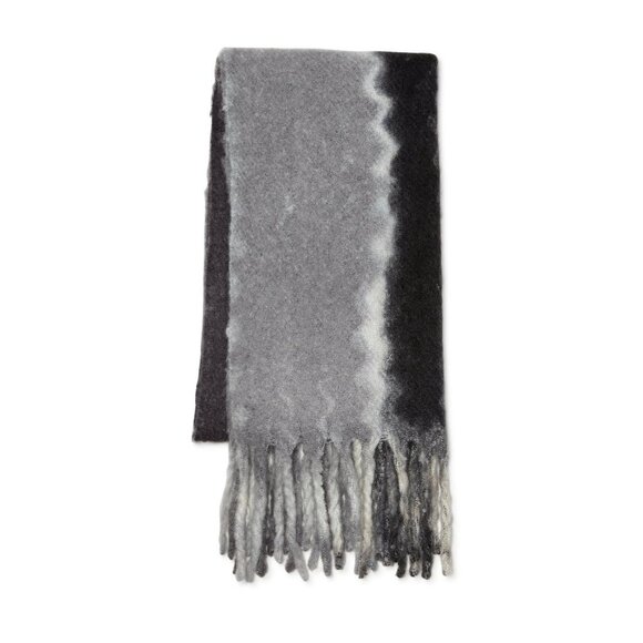 NWT Time and Tru Women’s Winter Blanket Scarf – Gray & Black, Stylish & Warm - Picture 2 of 3